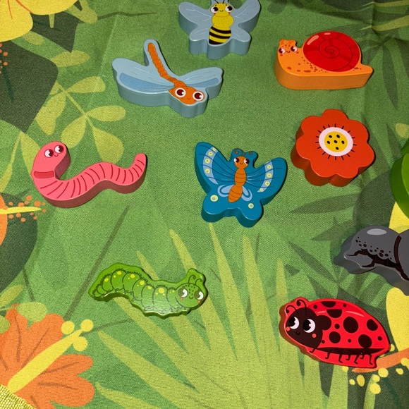 🆕 Play Mat Insect-Themed - Picture 2 of 5